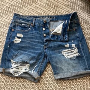 American Eagle Tomgirl Cutoff Shorts Sz 6 Button-fly